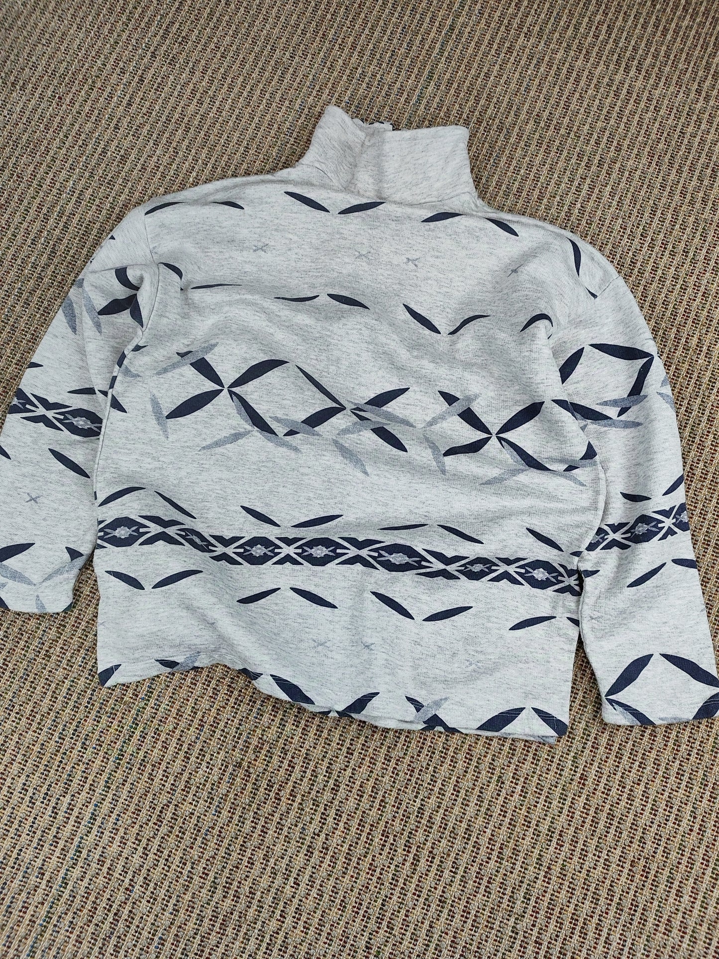 VINTAGE PRETEL GRAPHIC SWEATSHIRT (S)