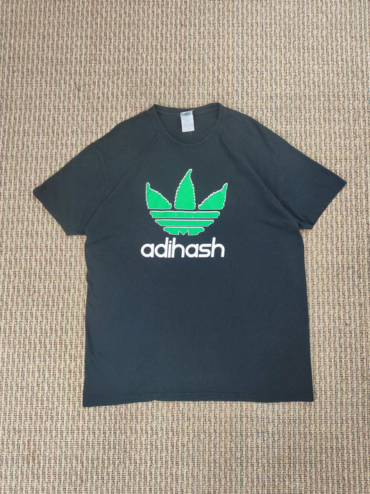 VINTAGE ADIHASH GRAPHIC T-SHIRT (L)