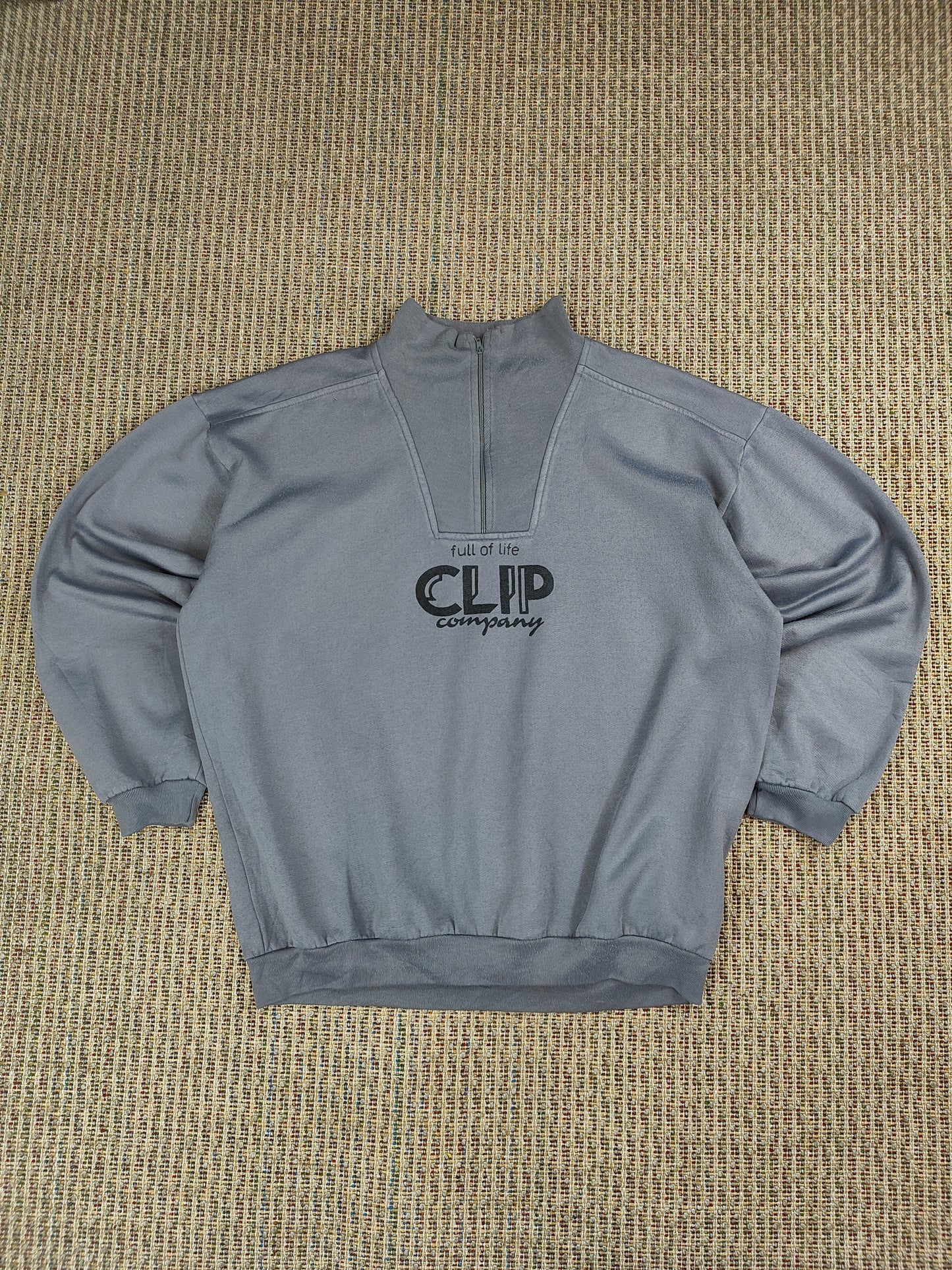 VINTAGE CLIP COMPANY Q-ZIP SWEATSHIRT (L)