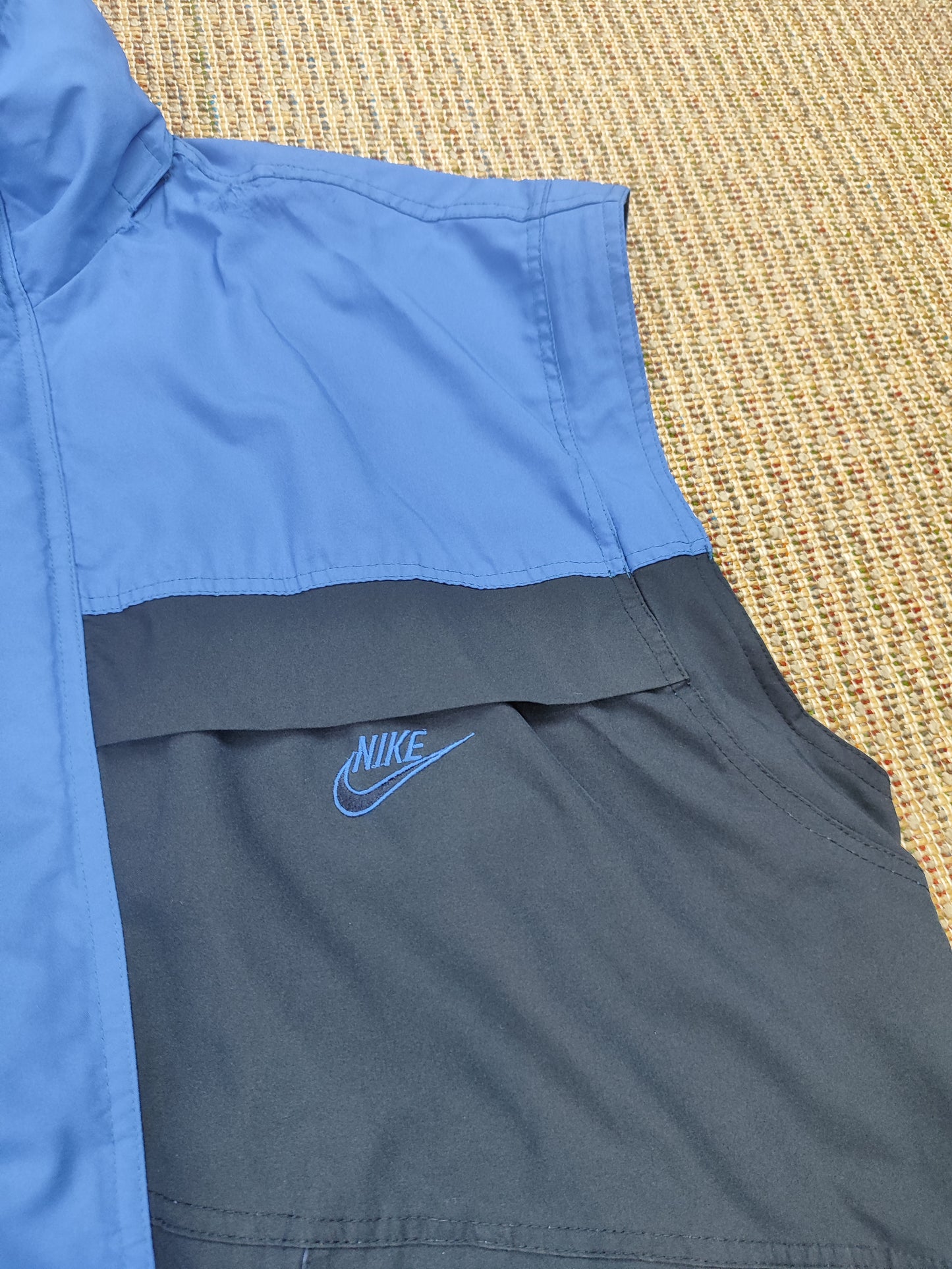 VINTAGE NIKE BOOTLEG WINDBREAKER GILET (L)