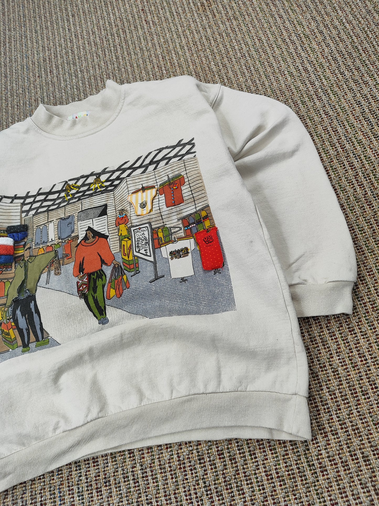 VINTAGE GRAPHIC SWEATSHIRT (WOMEN'S M)