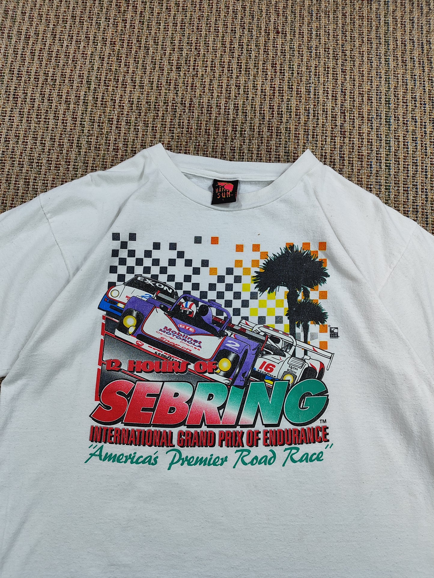 VINTAGE 90S NASCAR RACING T-SHIRT (L)