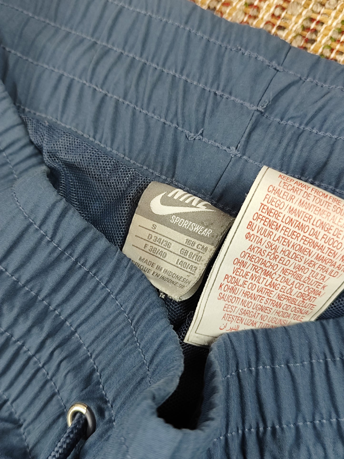 Y2K SOFT SHELL NIKE TRACK PANTS (WOMEN'S S)