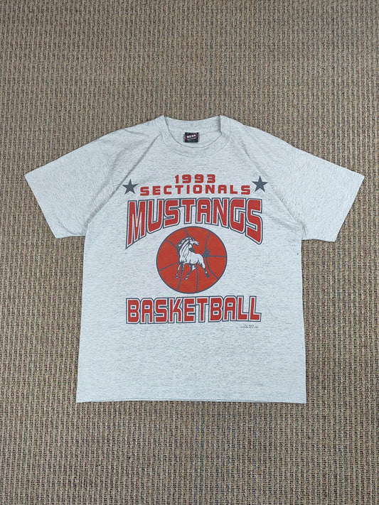 VINTAGE USA MUSTANGS SINGLE STITCH TEE (L)