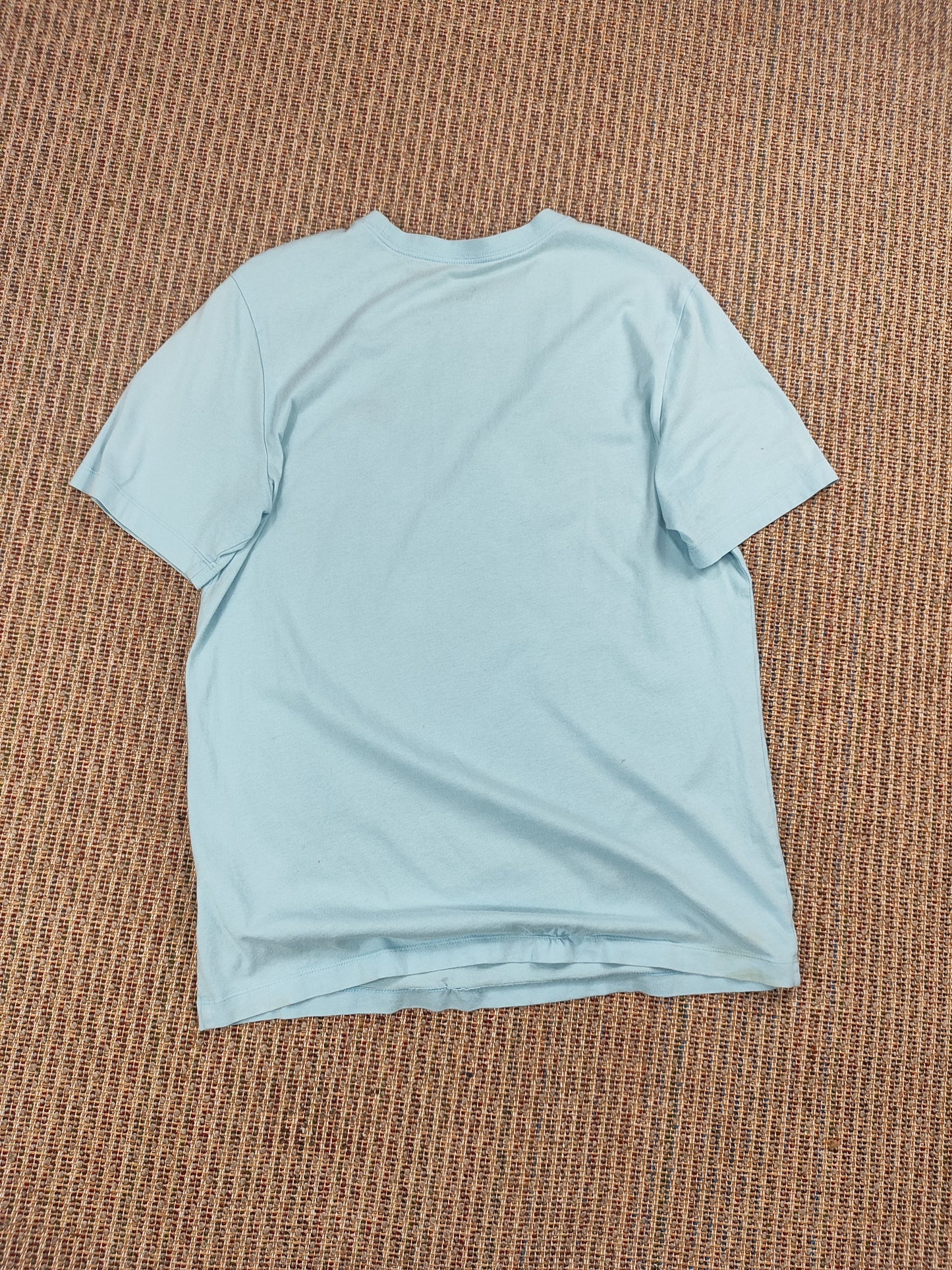 NIKE ESSENTIAL T-SHIRT (M)