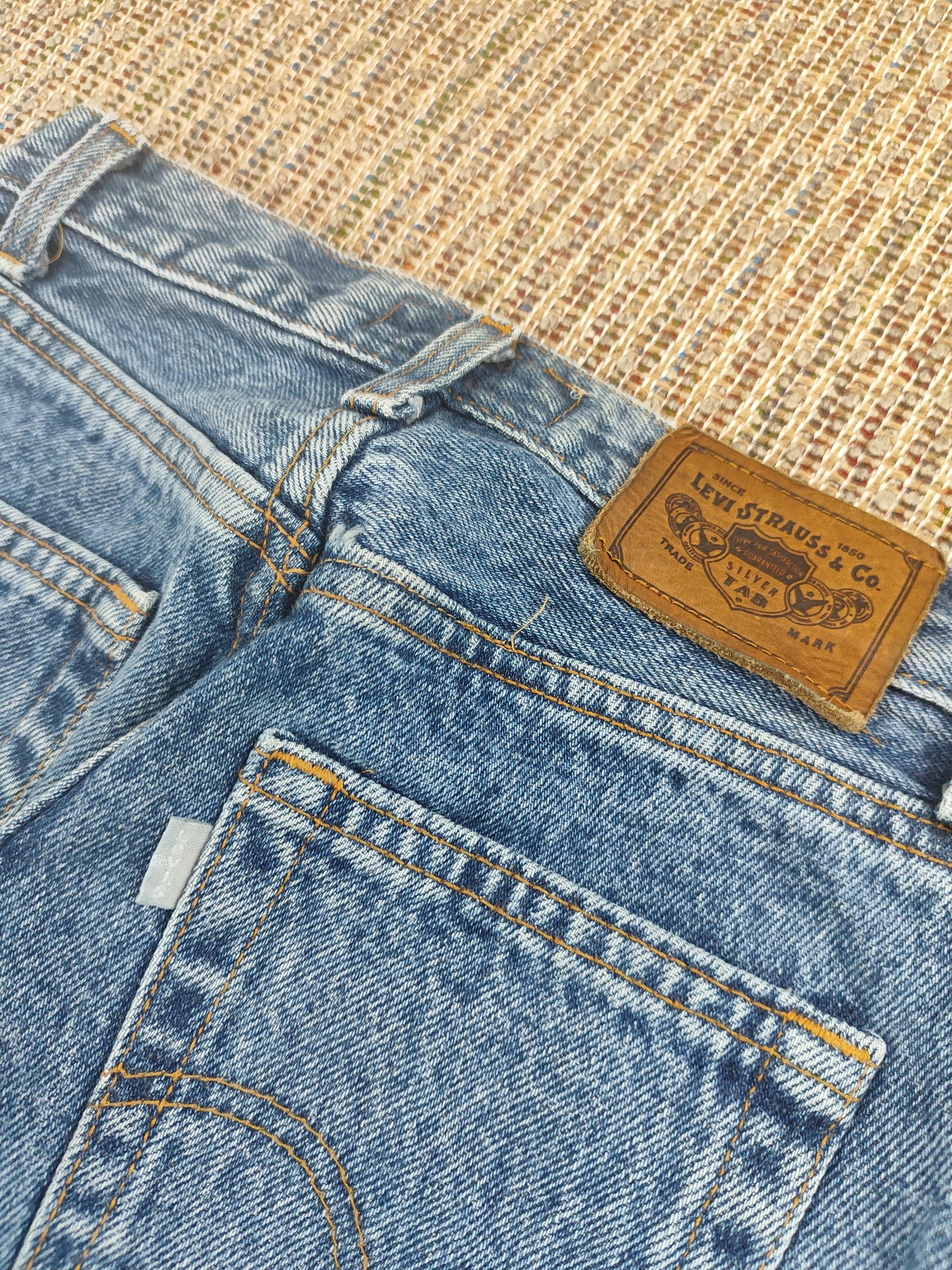 VINTAGE LEVIS 941 SILVER TAB JEANS (W27)