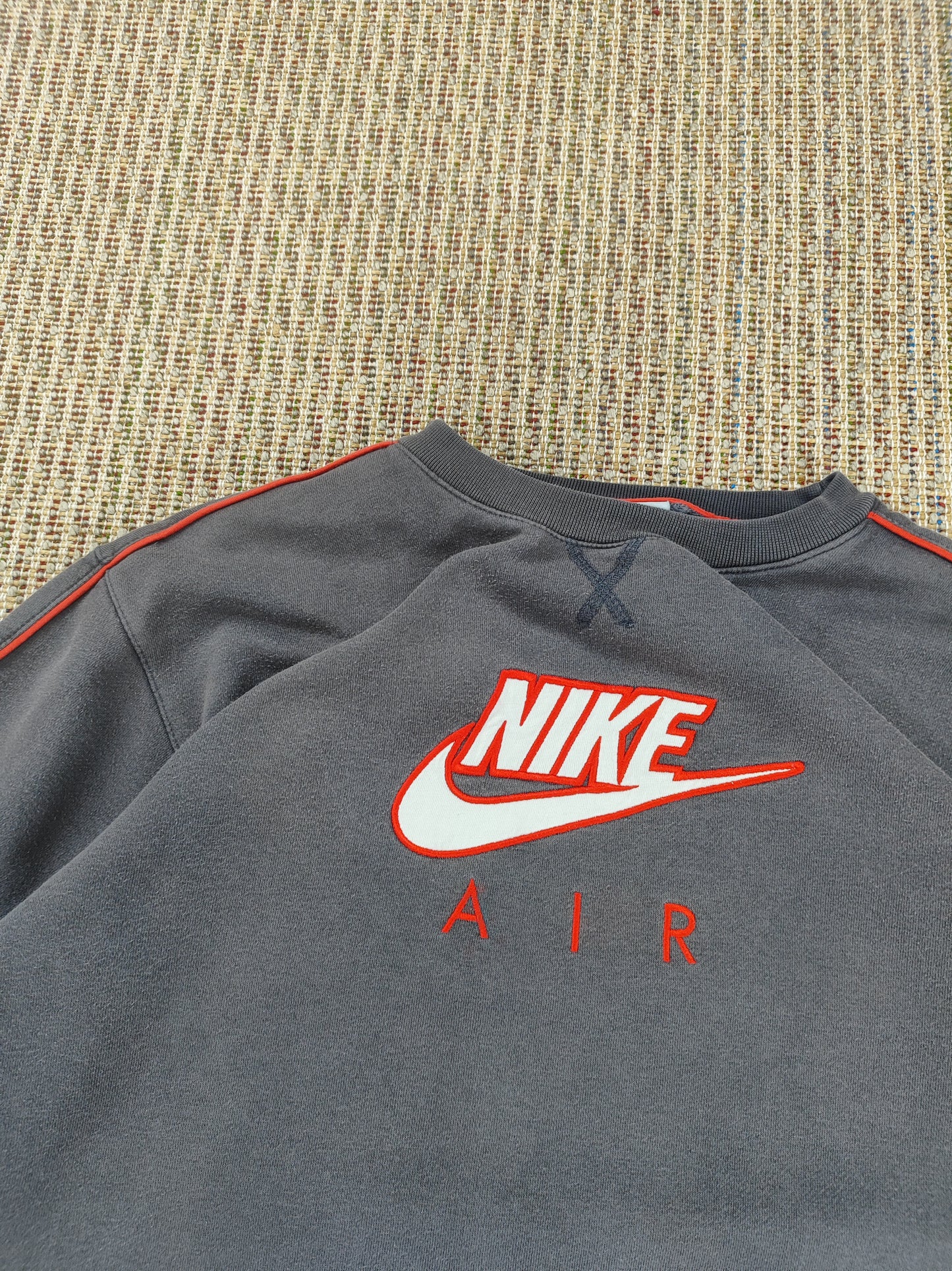 Y2K NIKE AIR SWEATSHIRT (M)
